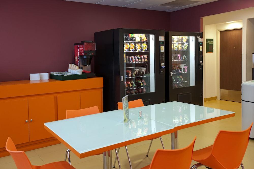 Hotel Express Junior By Marriott Otay 3*