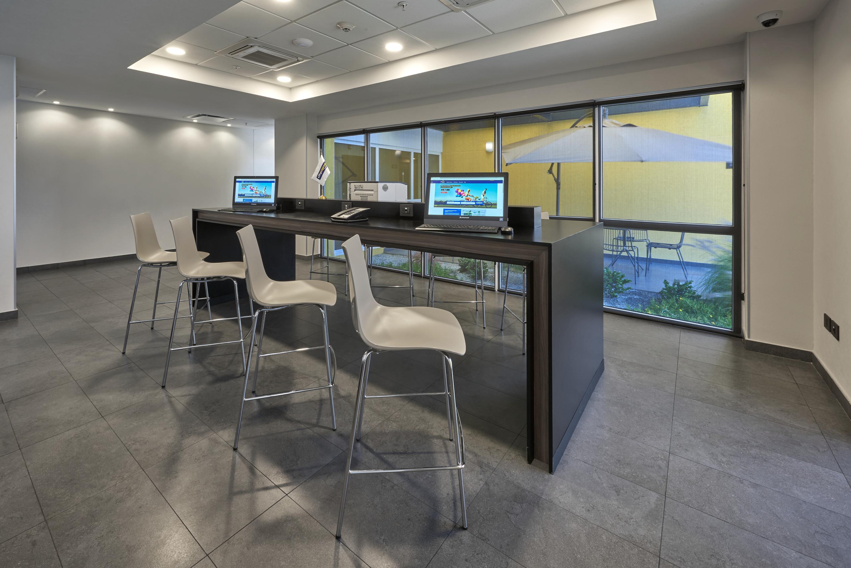 Express Junior By Marriott Otay