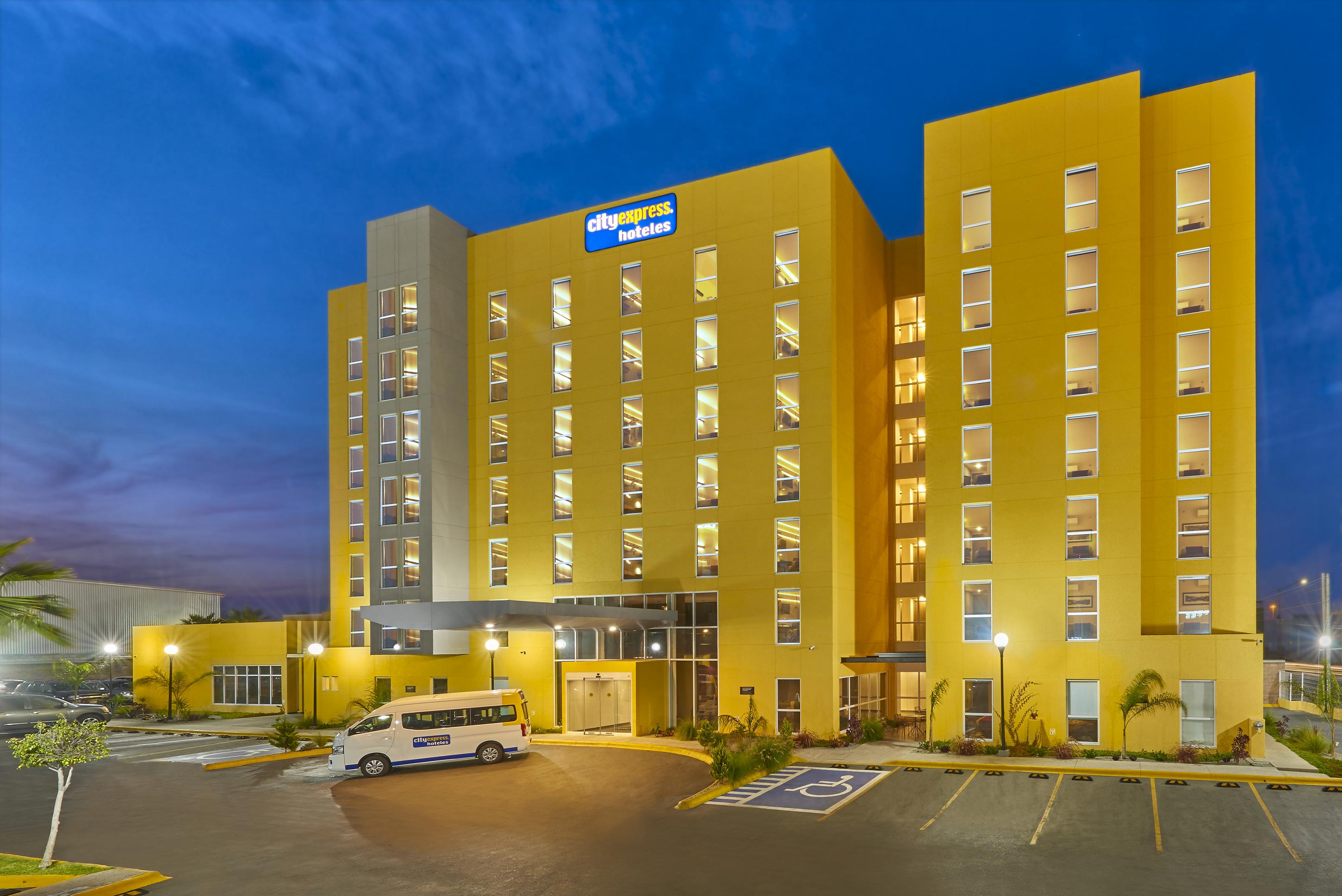 Express Junior By Marriott Otay Hotel 3*
