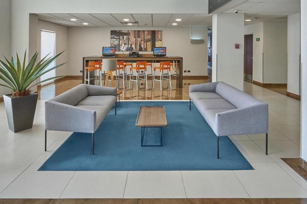 Hotel Express Junior By Marriott Otay Tijuana
